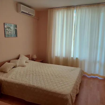 Свети Влас Апартамент Форт Нокс Apartment Sveti Vlas